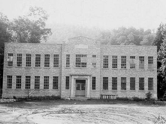 The old carr creek school is being converted into a visitors center in eastern kentucky. It will help bring more tourists to appalachia